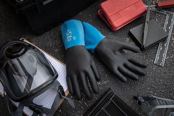 DuPont Tyvek Tychem_Gloves_NP530_gloves